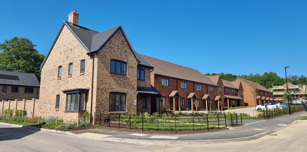 Bargate homes - Stoneham - bricks supplied by Elliotts -development site