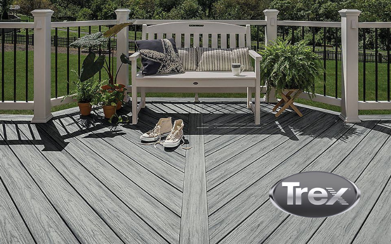 Composite decking - Trex Clam Shell