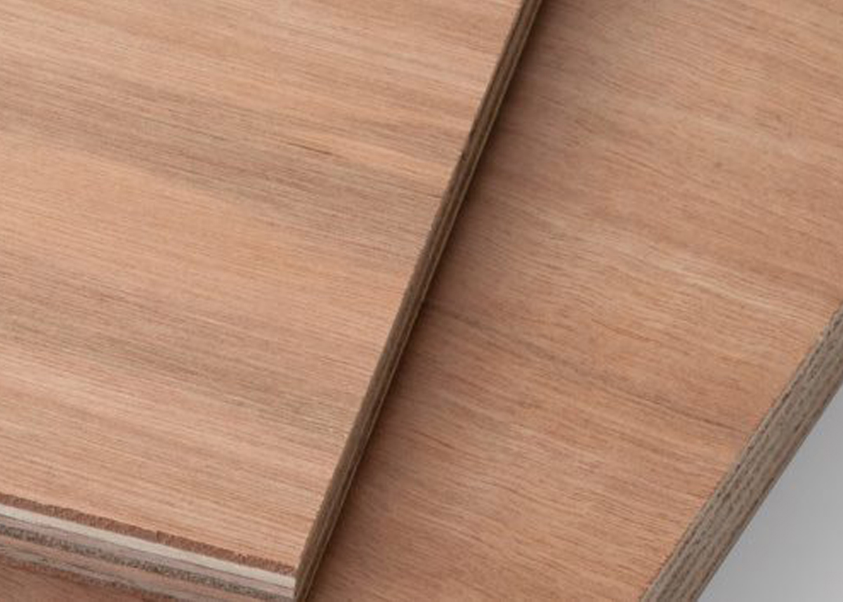 Hardwood plywood sheets